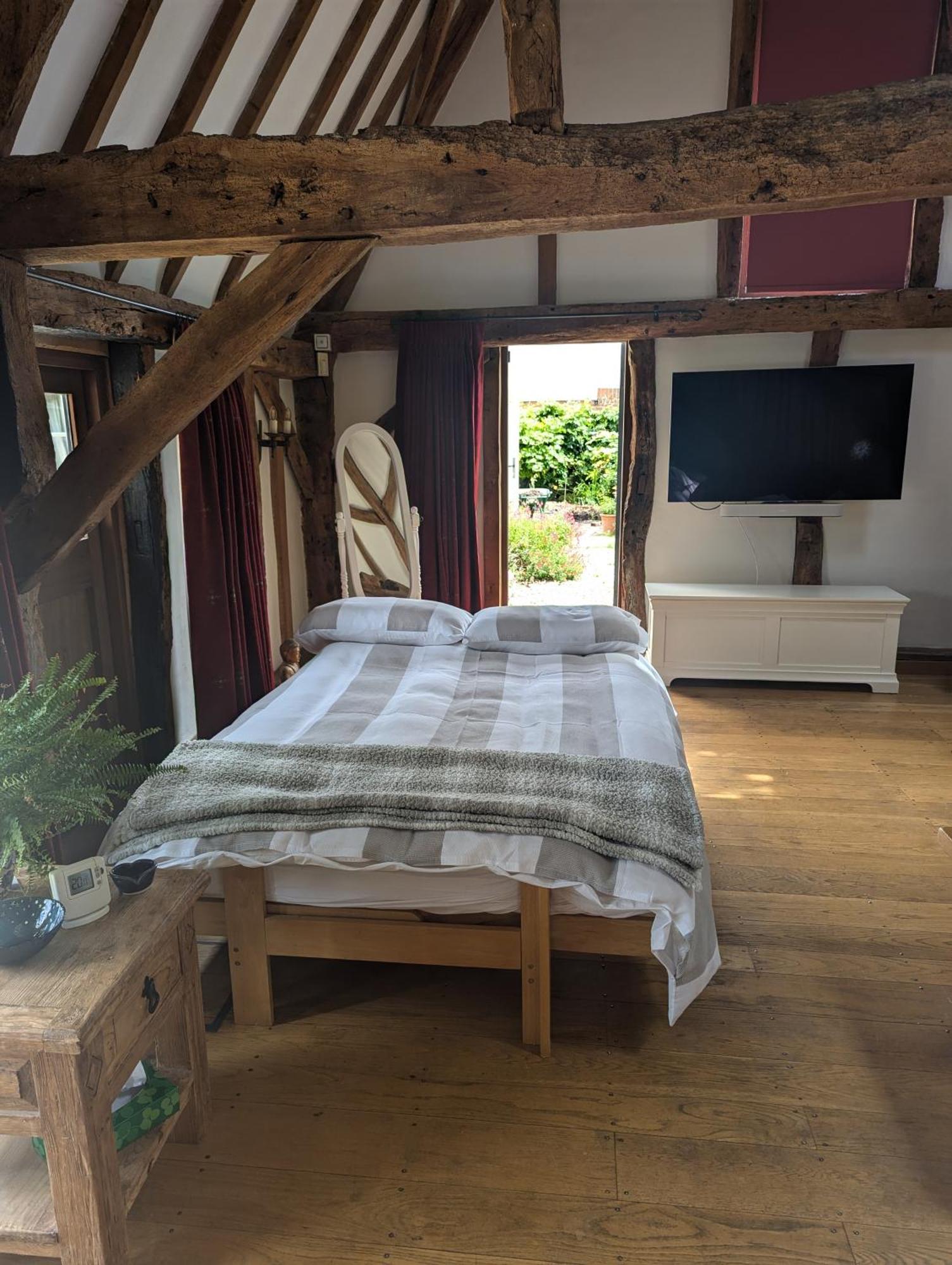 Cosy Listed Barn In Peaceful Country Village Granborough Zewnętrze zdjęcie